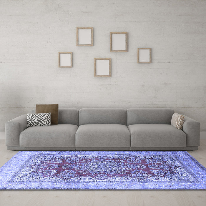 Machine Washable Persian Blue Traditional Rug in a Living Room, wshtr1094blu