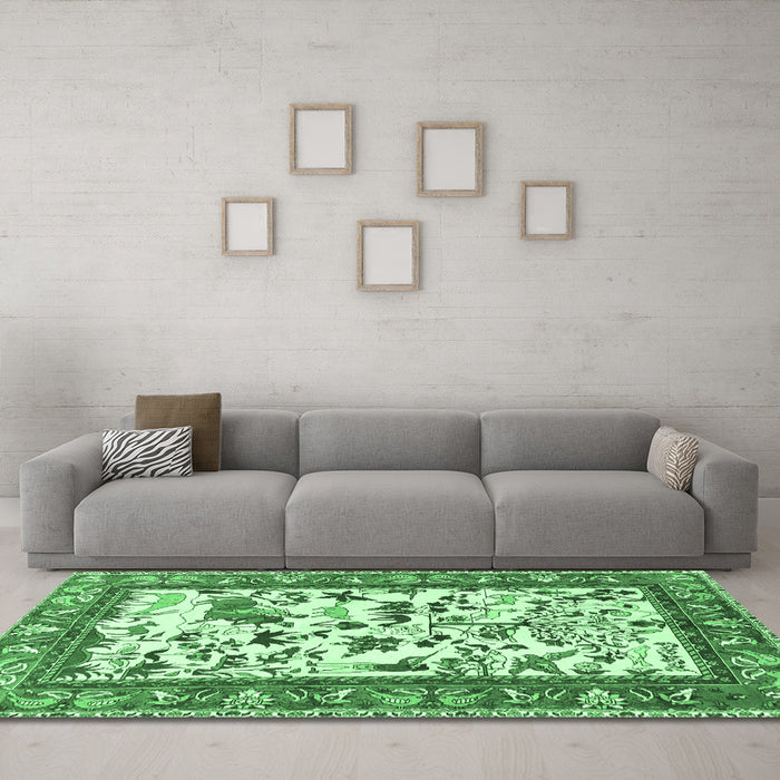 Machine Washable Animal Emerald Green Traditional Area Rugs in a Living Room,, wshtr1097emgrn