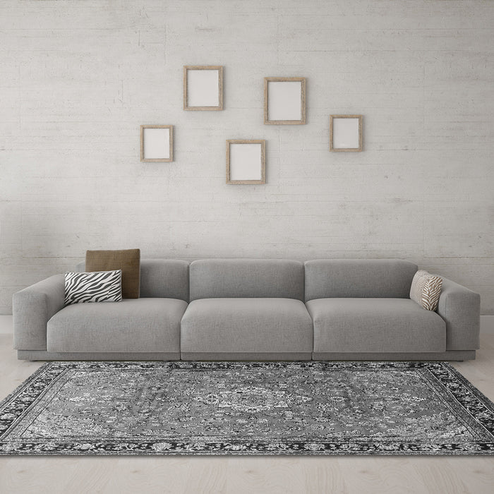 Machine Washable Persian Gray Traditional Rug in a Living Room,, wshtr1099gry