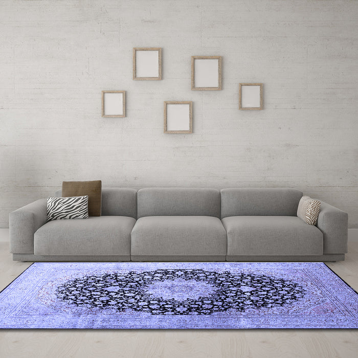 Machine Washable Medallion Blue Traditional Rug in a Living Room, wshtr10blu