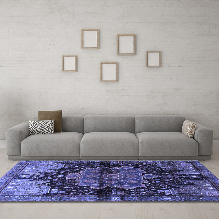 Machine Washable Persian Blue Traditional Rug in a Living Room, wshtr1104blu