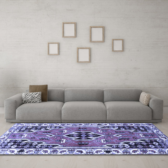 Machine Washable Persian Blue Traditional Rug in a Living Room, wshtr1108blu