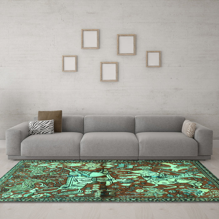 Machine Washable Animal Turquoise Traditional Area Rugs in a Living Room,, wshtr1109turq