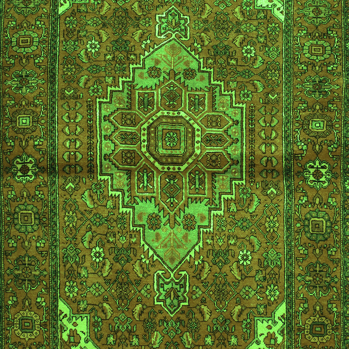 Serging Thickness of Machine Washable Persian Green Traditional Area Rugs, wshtr110grn