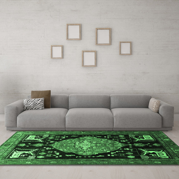 Machine Washable Animal Emerald Green Traditional Area Rugs in a Living Room,, wshtr1110emgrn