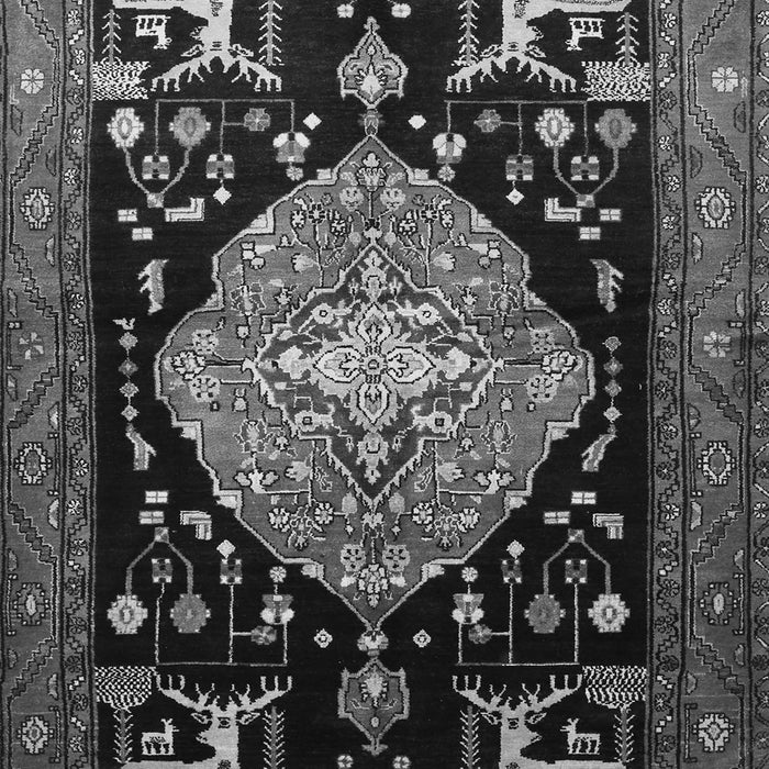 Serging Thickness of Machine Washable Animal Gray Traditional Rug, wshtr1110gry