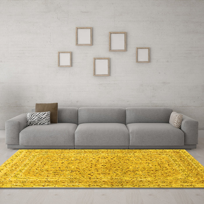 Machine Washable Persian Yellow Traditional Rug in a Living Room, wshtr1113yw
