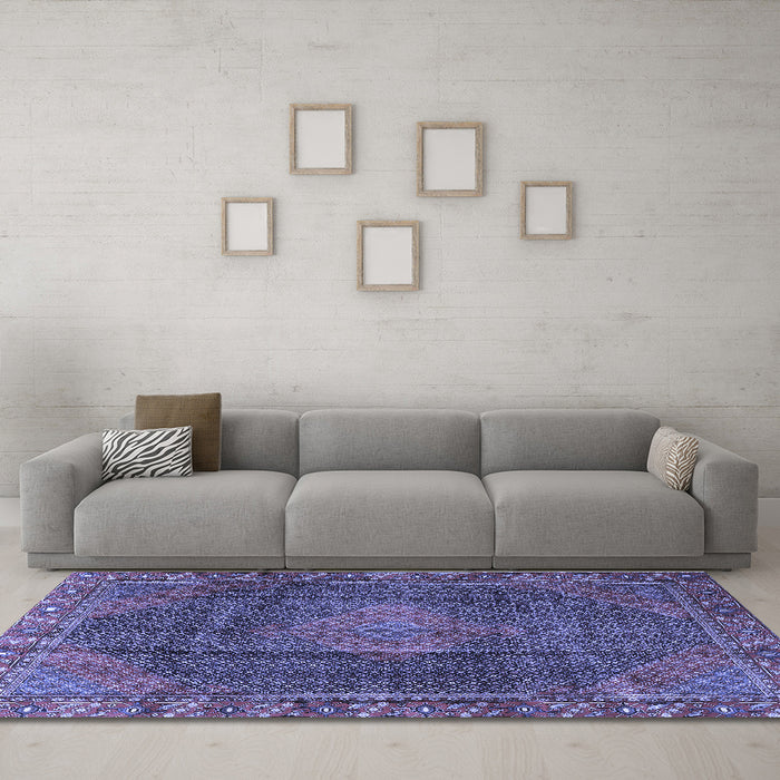 Machine Washable Persian Blue Traditional Rug in a Living Room, wshtr1114blu