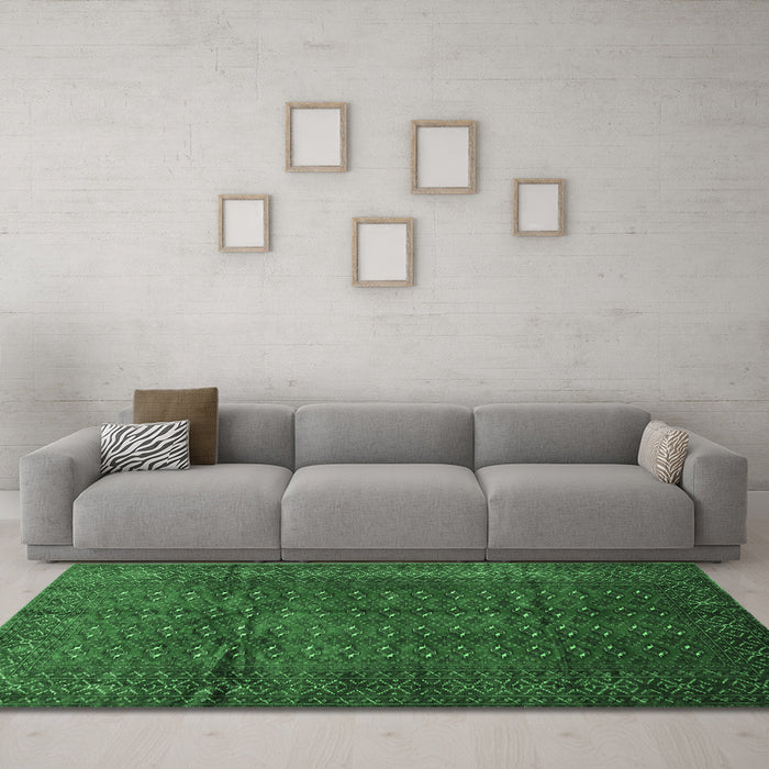 Machine Washable Southwestern Emerald Green Country Area Rugs in a Living Room,, wshtr111emgrn