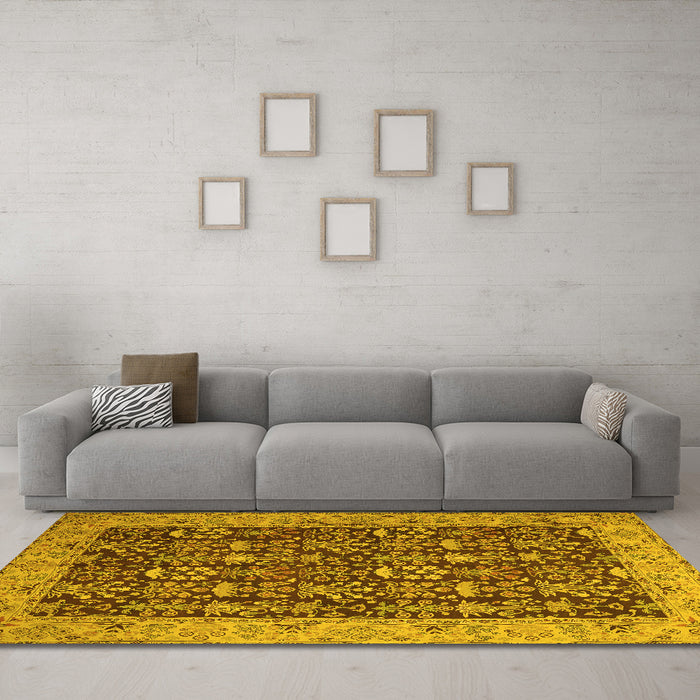 Machine Washable Persian Yellow Traditional Rug in a Living Room, wshtr1124yw