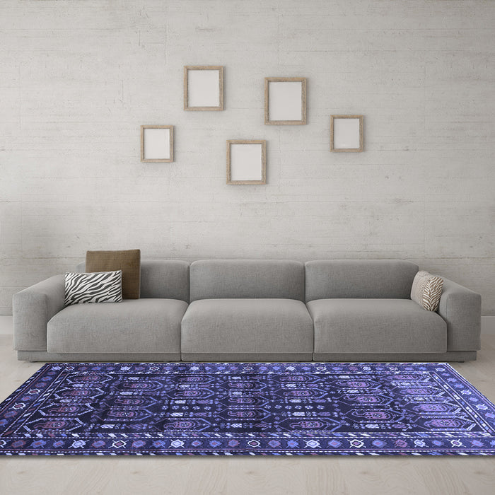 Machine Washable Persian Blue Traditional Rug in a Living Room, wshtr1127blu