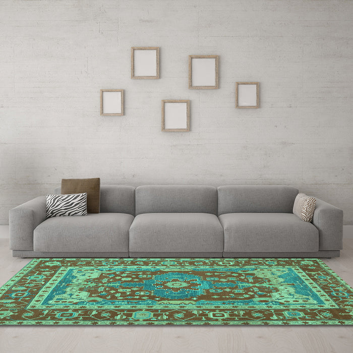 Machine Washable Persian Turquoise Traditional Area Rugs in a Living Room,, wshtr1128turq