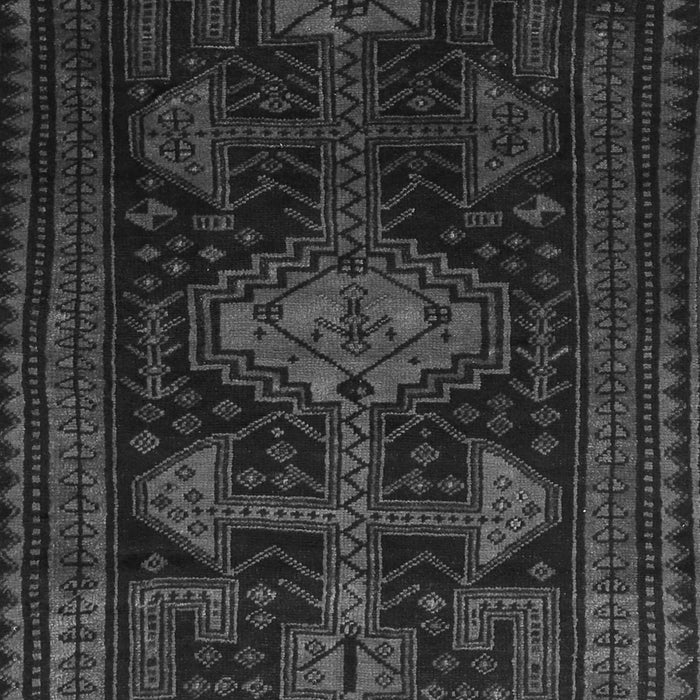 Serging Thickness of Machine Washable Persian Gray Traditional Rug, wshtr1129gry
