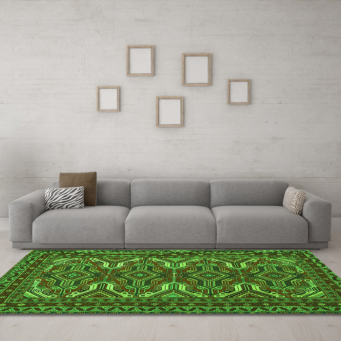 Machine Washable Persian Green Traditional Area Rugs in a Living Room,, wshtr1132grn