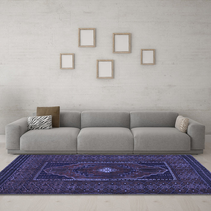 Machine Washable Persian Blue Traditional Rug in a Living Room, wshtr1133blu
