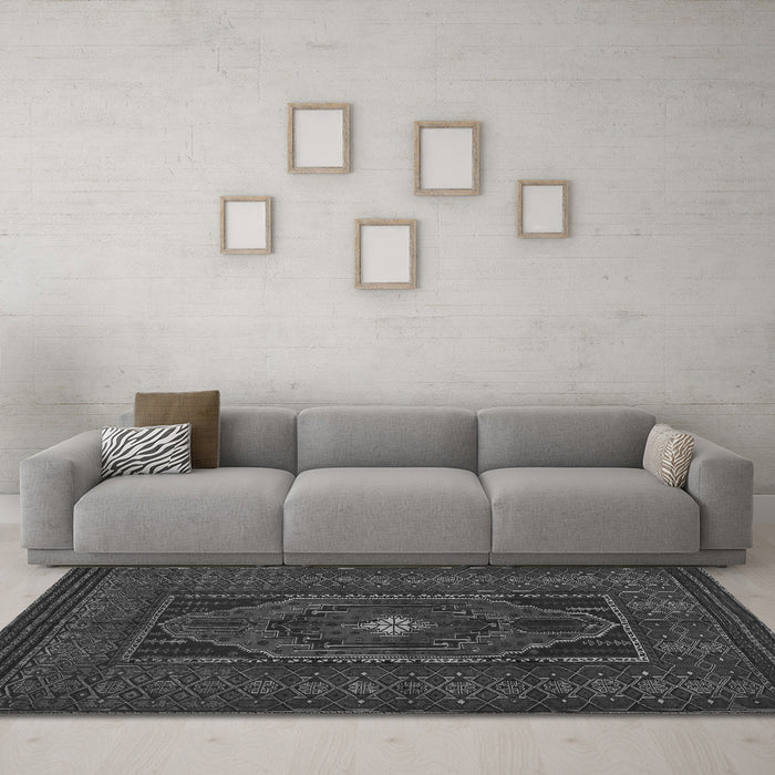 Machine Washable Persian Gray Traditional Rug in a Living Room,, wshtr1133gry