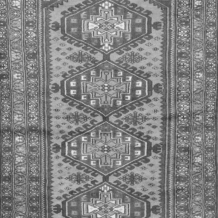 Serging Thickness of Machine Washable Persian Gray Traditional Rug, wshtr1134gry