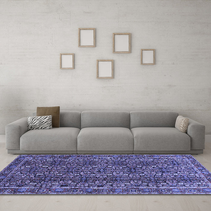 Machine Washable Persian Blue Traditional Rug in a Living Room, wshtr1136blu