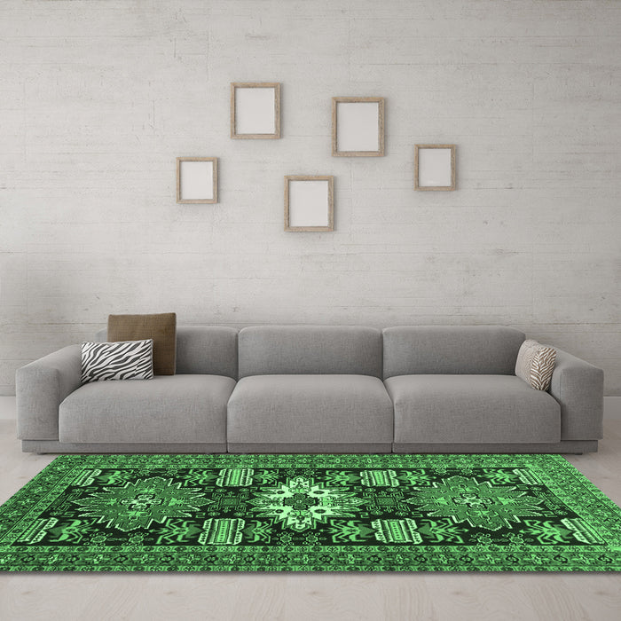 Machine Washable Persian Emerald Green Traditional Area Rugs in a Living Room,, wshtr1140emgrn