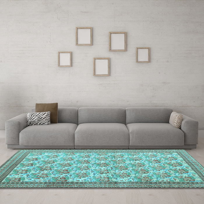 Machine Washable Persian Light Blue Traditional Rug in a Living Room, wshtr1145lblu