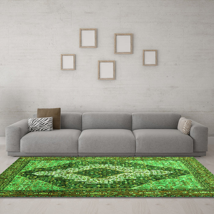 Machine Washable Medallion Green Traditional Area Rugs in a Living Room,, wshtr1147grn