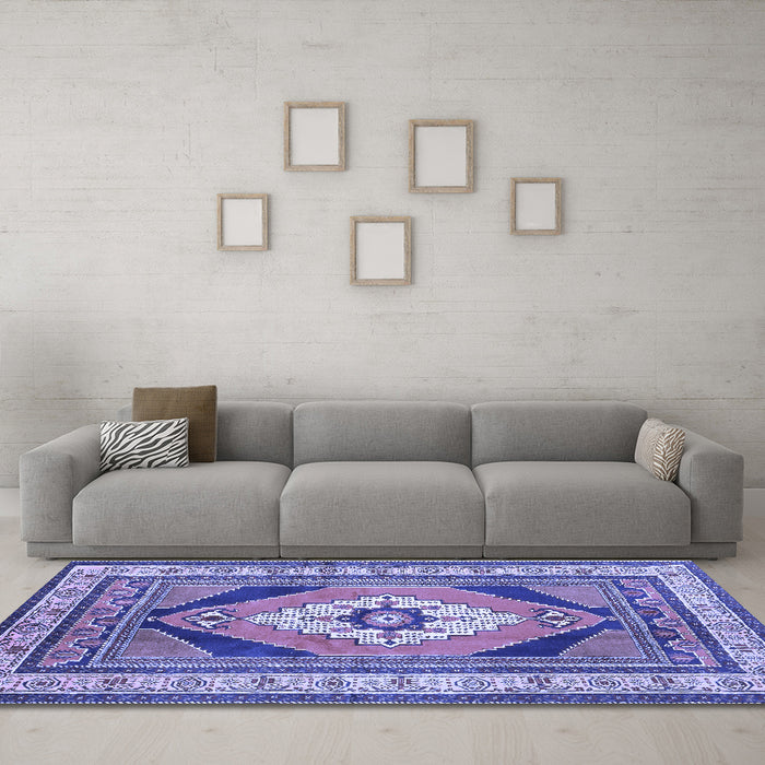 Machine Washable Medallion Blue Traditional Rug in a Living Room, wshtr1148blu