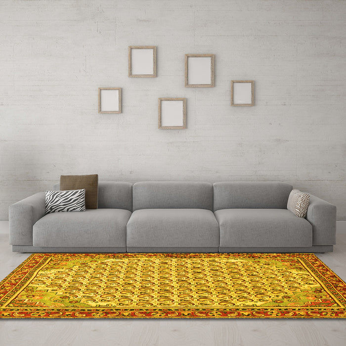 Machine Washable Persian Yellow Traditional Rug in a Living Room, wshtr114yw