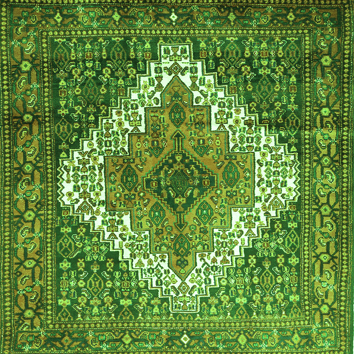 Serging Thickness of Medallion Green Traditional Rug, tr1150grn