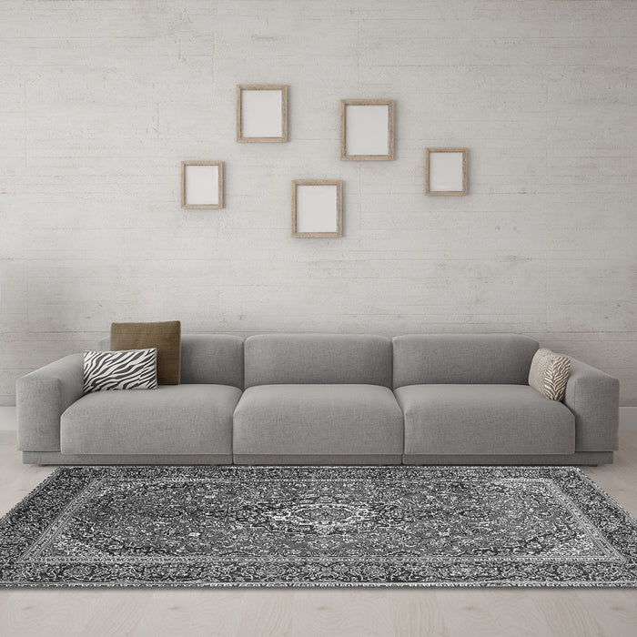 Machine Washable Persian Gray Traditional Rug in a Living Room,, wshtr1153gry
