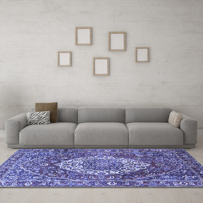Machine Washable Medallion Blue Traditional Rug in a Living Room, wshtr1160blu