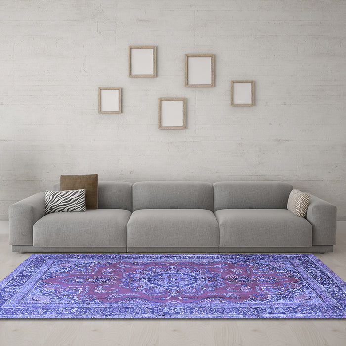 Machine Washable Medallion Blue Traditional Rug in a Living Room, wshtr1165blu