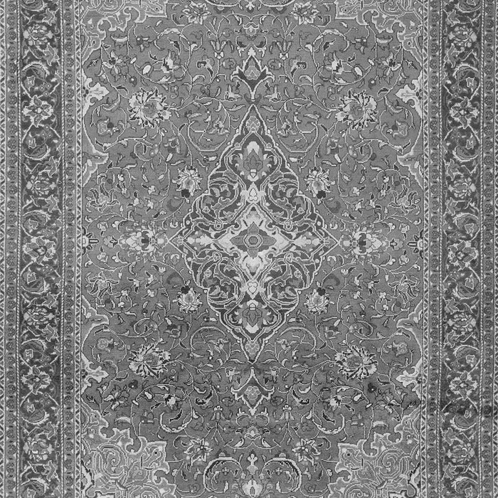 Serging Thickness of Machine Washable Persian Gray Traditional Rug, wshtr1166gry