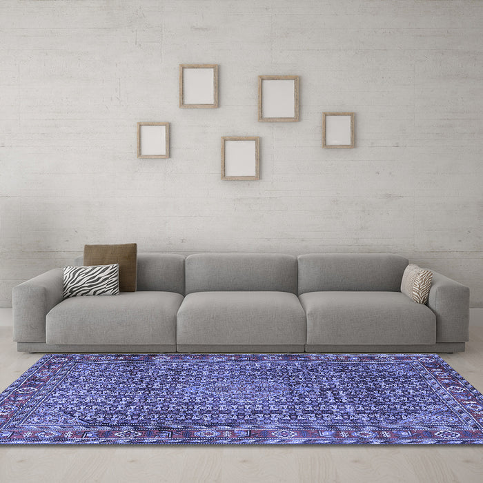Machine Washable Persian Blue Traditional Rug in a Living Room, wshtr1169blu