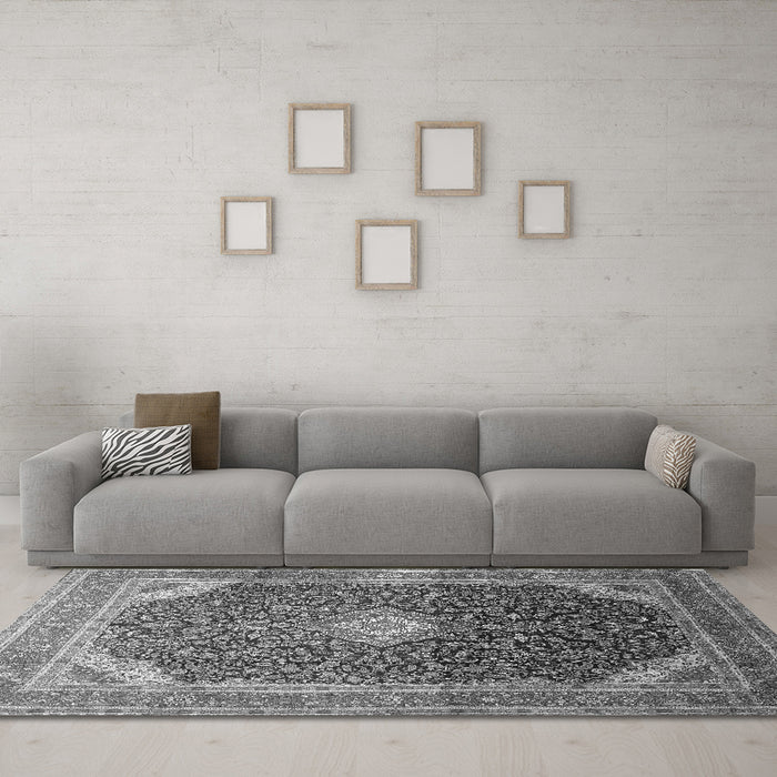 Machine Washable Medallion Gray Traditional Rug in a Living Room,, wshtr116gry