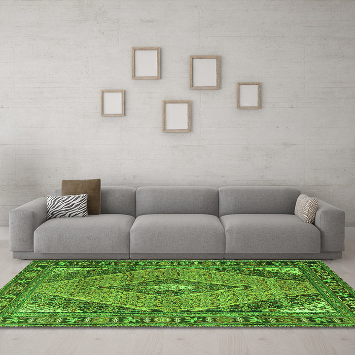 Machine Washable Medallion Green Traditional Area Rugs in a Living Room,, wshtr1172grn