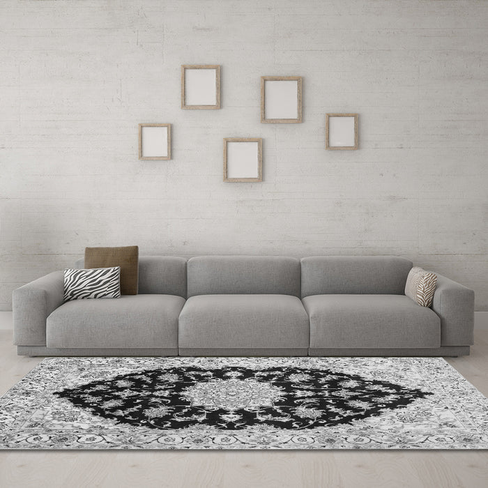 Machine Washable Medallion Gray Traditional Rug in a Living Room,, wshtr1178gry