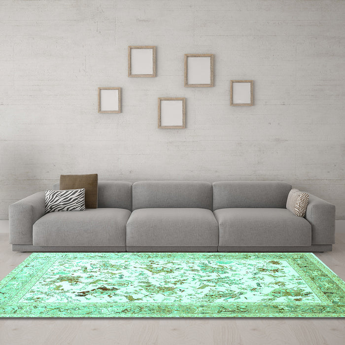Machine Washable Animal Turquoise Traditional Area Rugs in a Living Room,, wshtr117turq