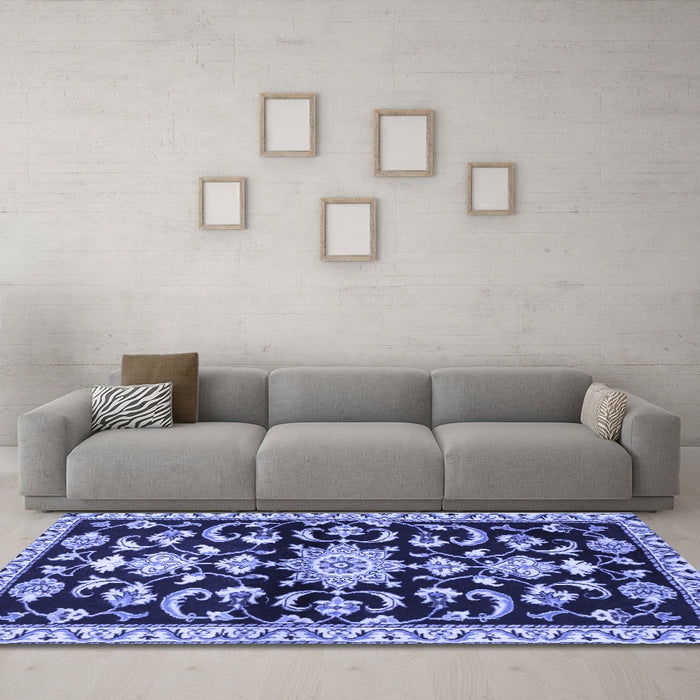 Machine Washable Persian Blue Traditional Rug in a Living Room, wshtr1181blu