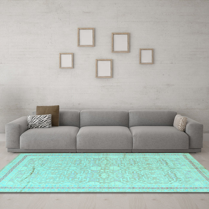 Machine Washable Persian Light Blue Traditional Rug in a Living Room, wshtr1182lblu