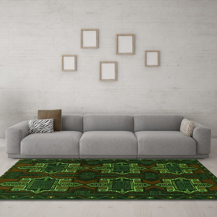 Machine Washable Persian Green Traditional Area Rugs in a Living Room,, wshtr1185grn