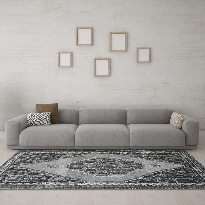 Machine Washable Medallion Gray Traditional Rug in a Living Room,, wshtr1189gry