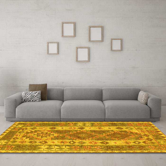 Machine Washable Persian Yellow Traditional Rug in a Living Room, wshtr1190yw
