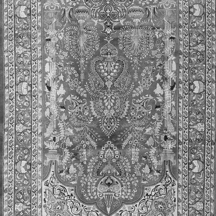 Serging Thickness of Machine Washable Persian Gray Traditional Rug, wshtr1195gry