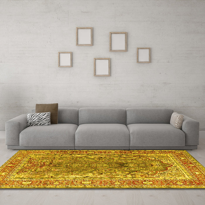 Machine Washable Persian Yellow Traditional Rug in a Living Room, wshtr1195yw