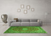 Machine Washable Medallion Green Traditional Area Rugs in a Living Room,, wshtr1196grn