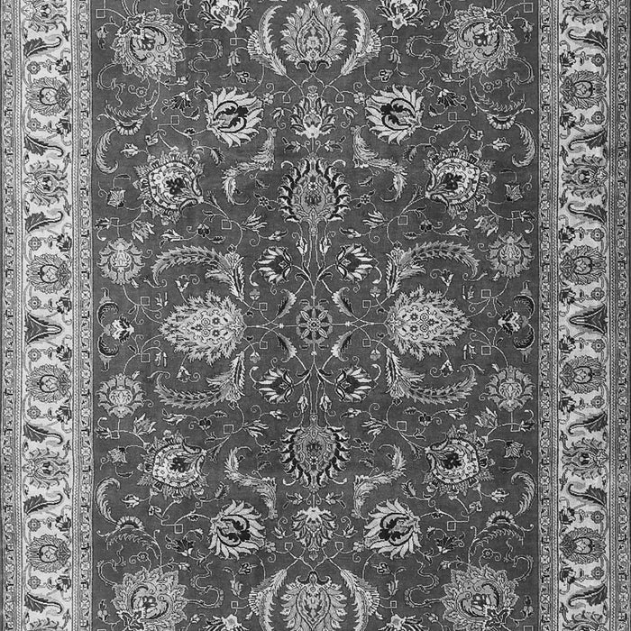 Serging Thickness of Machine Washable Persian Gray Traditional Rug, wshtr1203gry