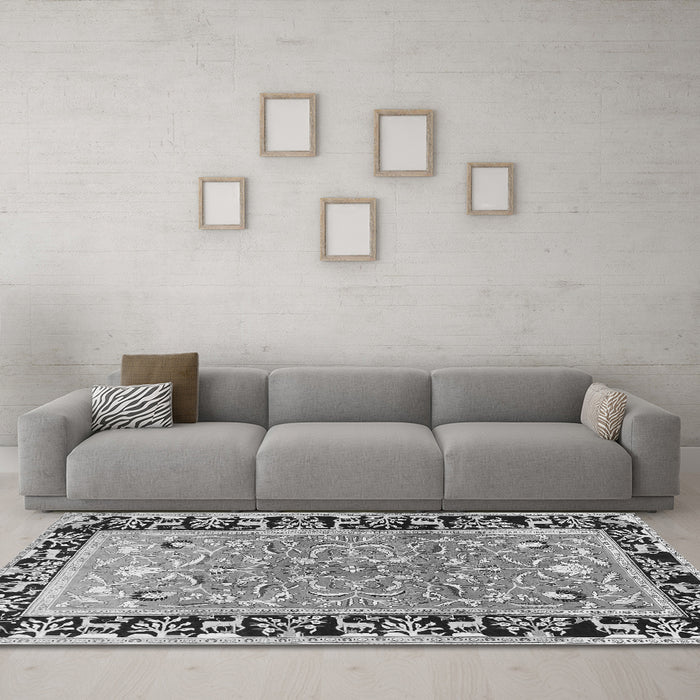 Machine Washable Animal Gray Traditional Rug in a Living Room,, wshtr1204gry