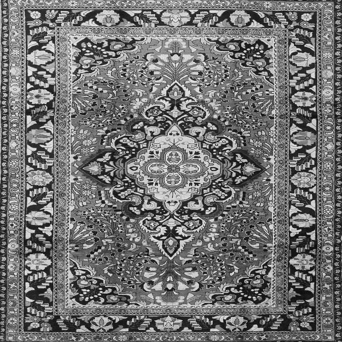Serging Thickness of Medallion Gray Traditional Rug, tr1216gry