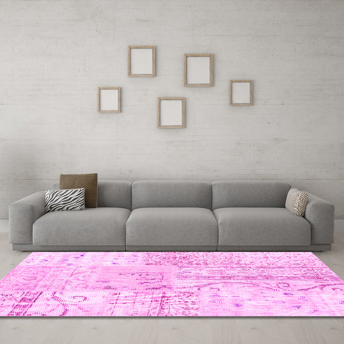 Machine Washable Patchwork Pink Transitional Rug in a Living Room, wshtr121pnk