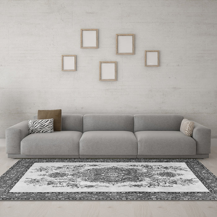 Machine Washable Persian Gray Traditional Rug in a Living Room,, wshtr1222gry
